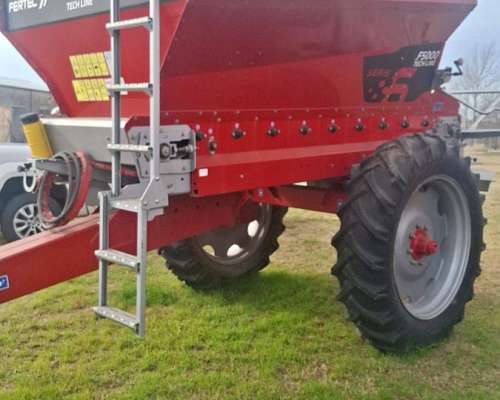 Fertilizadora Fertec F5000 S6 Tech Line 5.000 L