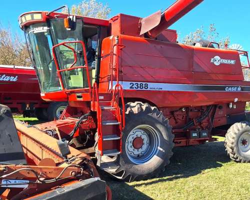 Cosechadora Case IH 2388 - Cabezal 30 Pies