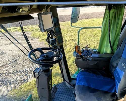 Vendo John Deere 9750