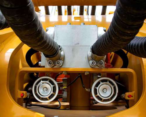 Retro Excavadora Lovol FR700