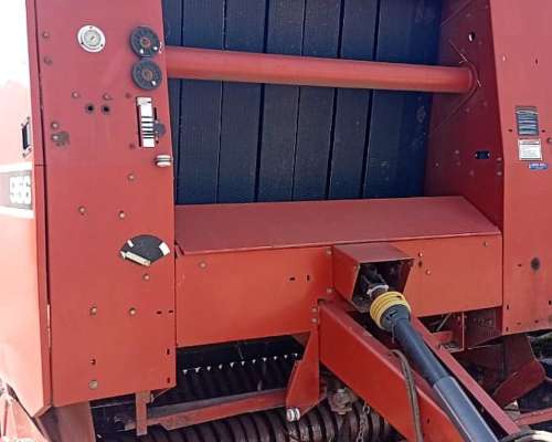 Rotoenfardadora Hesston, Modelo 2012, con Monitor.