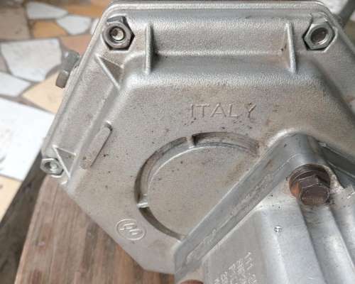 Multiplicador Toma de Fuerza con Bomba Hidraulica