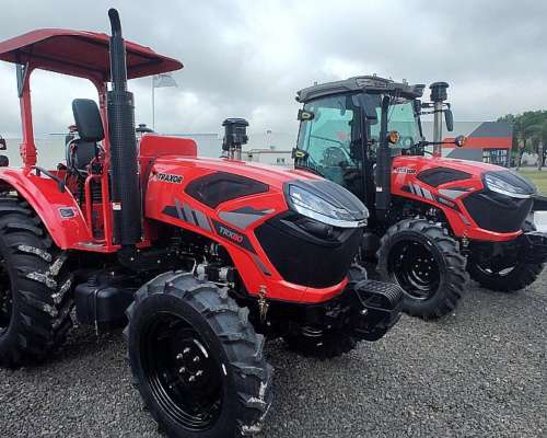 Tractor Traxor TB804 Techo 4X4 con 3 Puntos