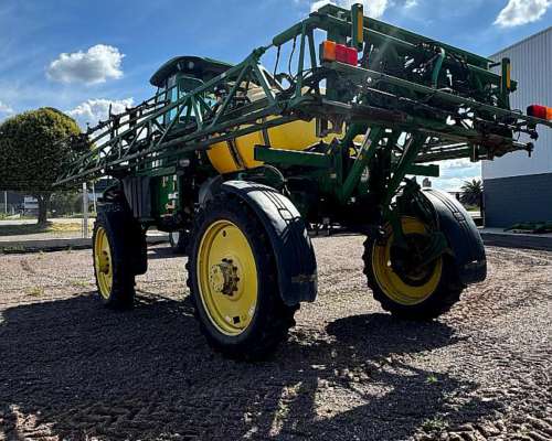Pulverizadora John Deere 4630. año 2012.