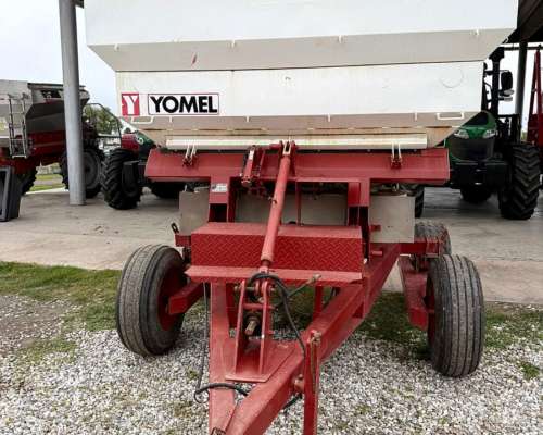 Fertilizadora Yomel Control RD3022