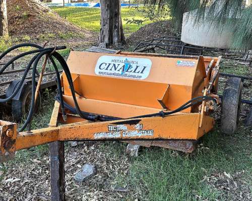 Pala de Arrastre Cinalli 2,3m3