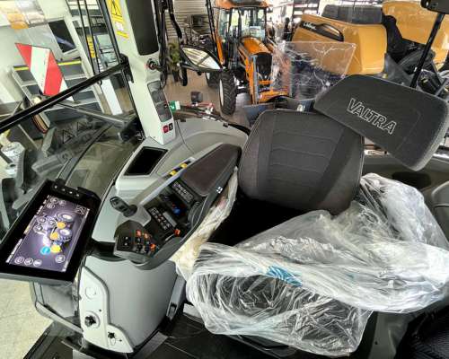 Tractor Valtra S - 374