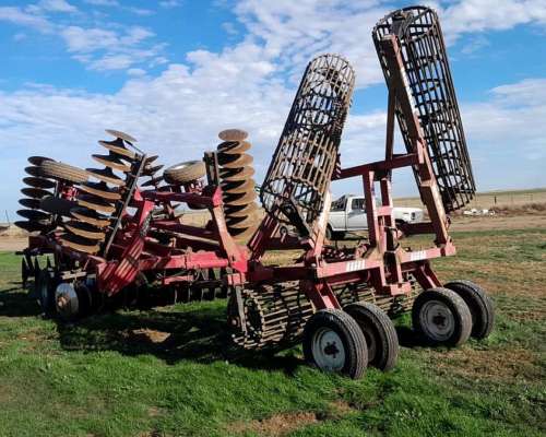 Vendo Rolo Hidraulico de 7,50 Mts Marmel año 2018