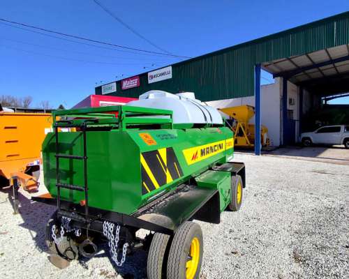 Acoplado Tanque Mancini 3000 Lts