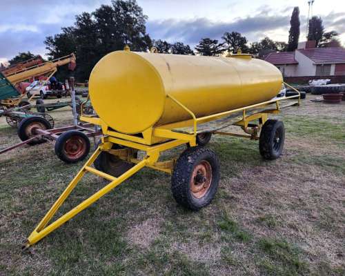 Tanque Cisterna Gentili de 3000 Litros Engomado