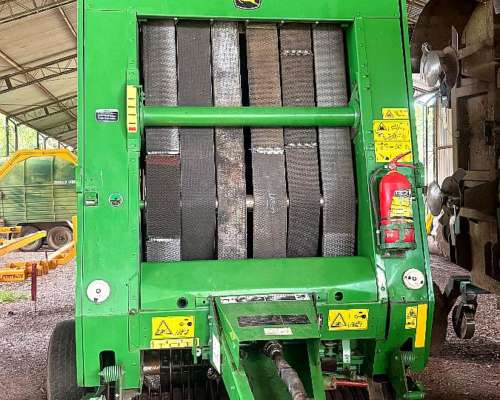 Muy Buena, Lista para Trabajar