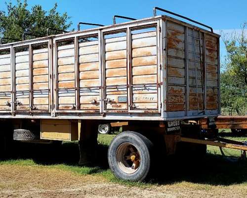 Acoplado (astivia) NO Montenegro NO Gross NO Ombu