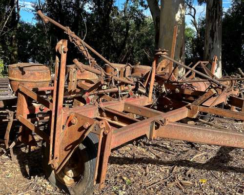 Apache 5 Surcos a 70. cm