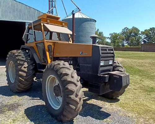 Valmet 1880 - Doble Traccion