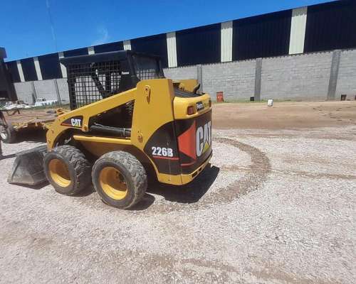 Minicargador Caterpillar 226b 2005
