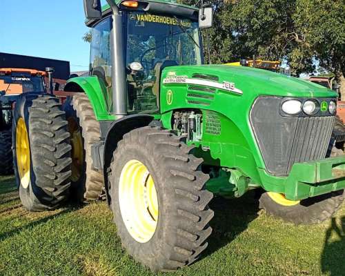 Tractor John Deere 7815 con Duales
