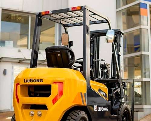 Autoelevador Liugong 2.5tn Desplazador Promoción