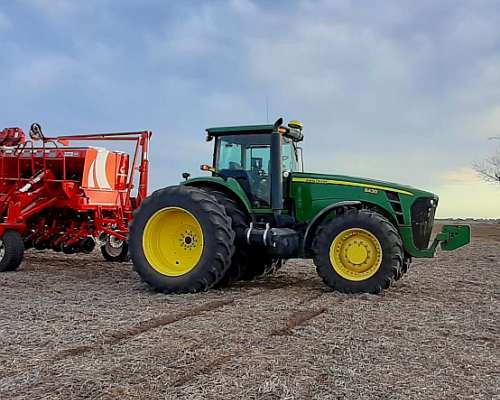 Tractor John Deere 8430 2009