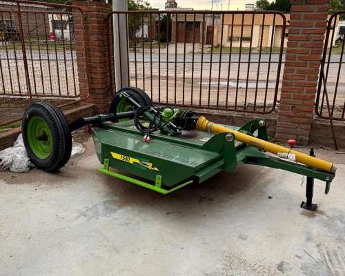 Desmalezadora Bernardin 1500 de 1,5 Metros