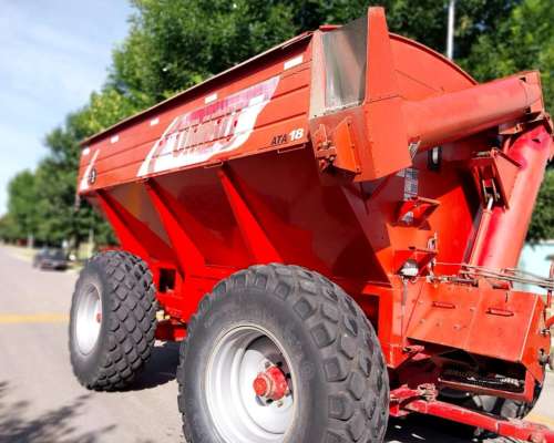 Tolva Autodescargable Ombu 18 TN.