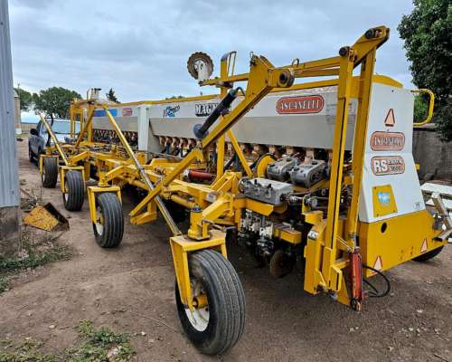 Sembradora Ascanelli RS 3000 16/52 Mecanica Fert Simple.