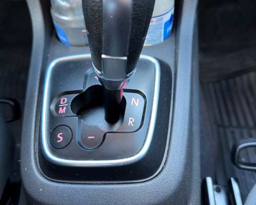 Liquido Volkswagen Suran 1.6 Imotion Highline 110cv AT.