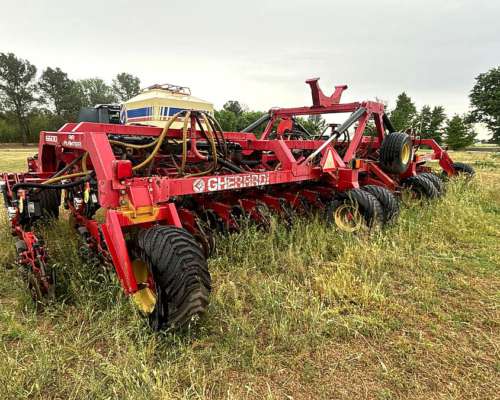 Sembradora AIR Dril Gherardi G600 22 a 52