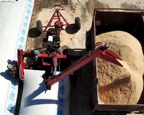 Extractora de C. para Tambos y Feed Lots - 8 Cheques