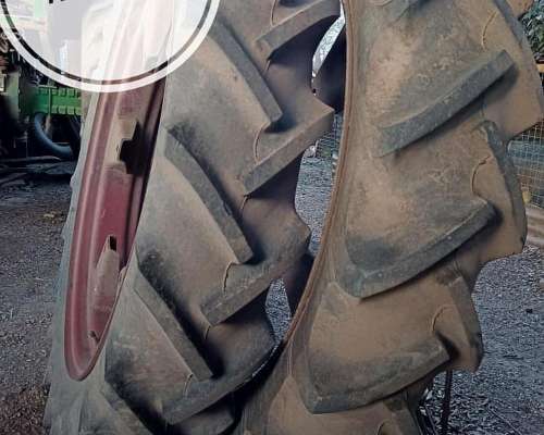 Massey Ferguson 155 con Doble Juego de Cubiertas y 3 Puntos