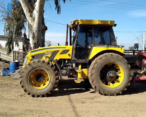 Tractor Pauny EVO 250 en muy Buen Estado