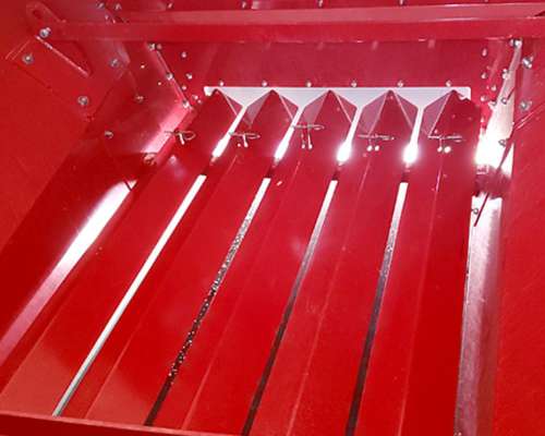 Fertilizadora Syra de Arrastre Motion F6000