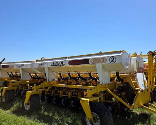 Sembradora Ascanelli RS 3000 Grano Grueso 16 a 52 2008