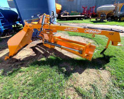 Niveladora de Arrastre Cinalli - 3,05 Mts - N 3000 H - 0 km