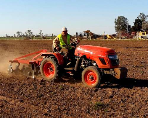 Tractor Hanomag Stark AGR2