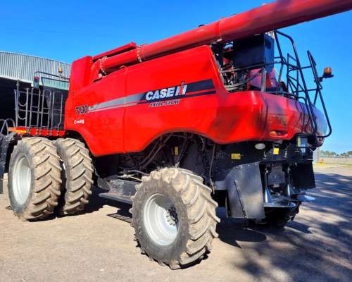 Cosechadora Case IH 7130 año 2020 + Draper Case