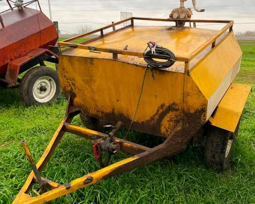 Tanque de Combustible 1.100 Lts