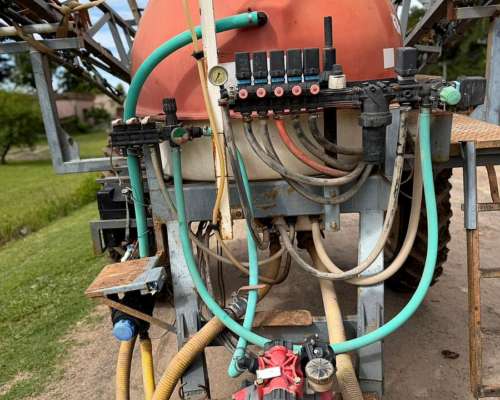 Pulverizador Cinal-for Tango 4200 Power de 4200 Litros
