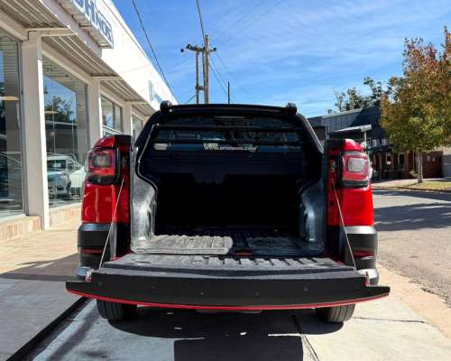 Fiat Strada D/C 1.4 Endurance año 2022 Rojo. con 141.000km.