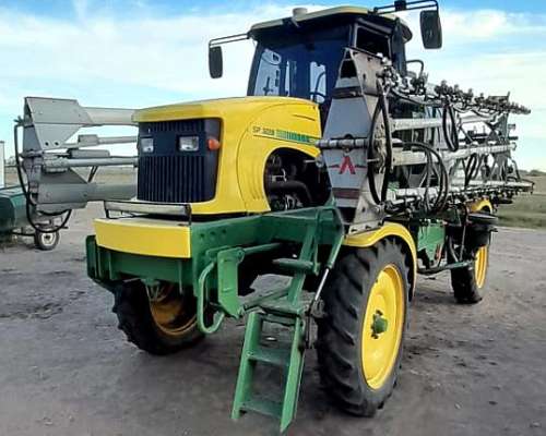 Pulverizadora Caiman SP 3228