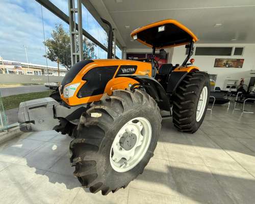 Tractor Valtra a 990 Plataformado