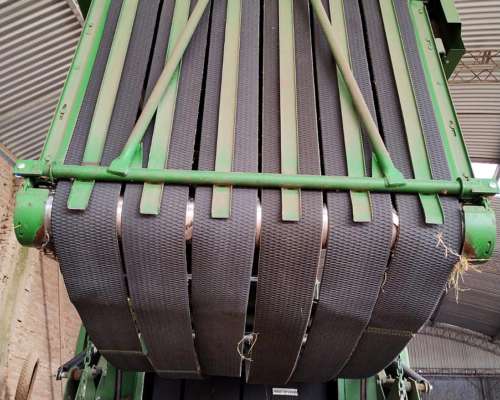 Reconfortadora John Deere 460m. Mod 2020