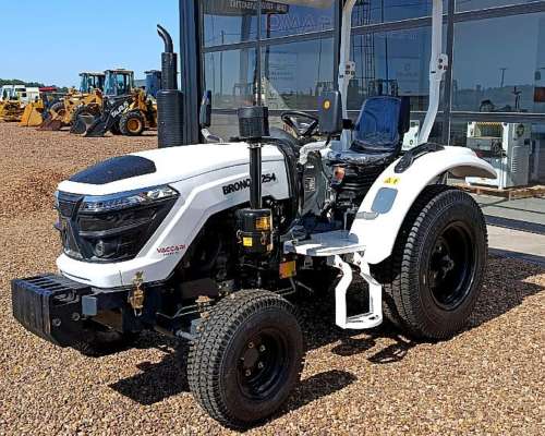 Tractor Bronco 25 HP Ruedas Parqueras
