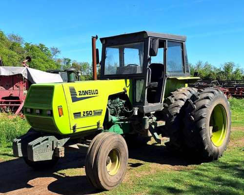 Tractor Zanello Modelo 250