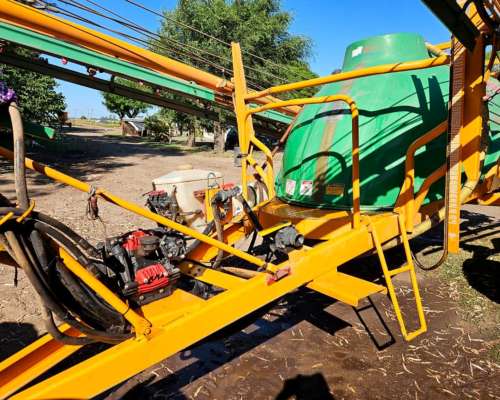 Pulverizador de Arrastre Praba
