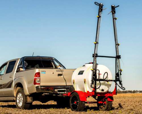 Pulverizador AM 440 Botalón 10 Metros de Arrastre