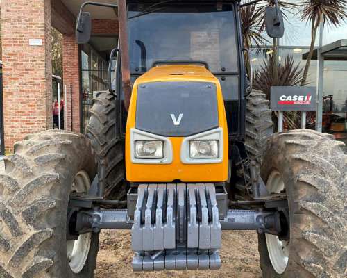 Tractor Valtra 990 Doble Traccion con 3 Puntos
