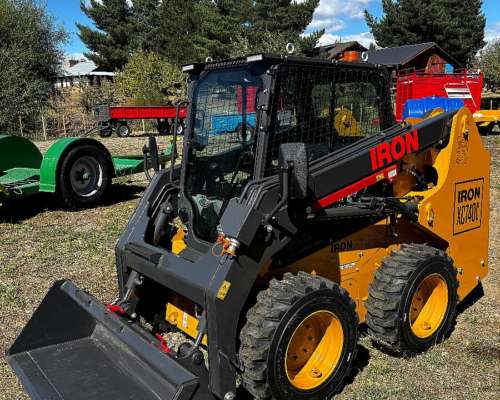 Minicargadora Iron Xc740c Nueva