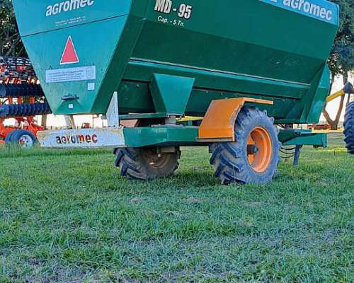 Mixer Horizontal Agromec 9.5m