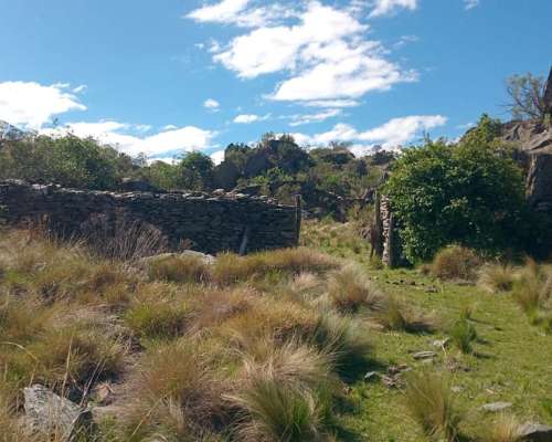 Cerros Largos ( la Carolina ) 154 Has