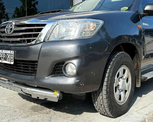 Hilux D/C 2.5 TDI DX Pack 4X4 año 2015 Impecable Orio Hnos